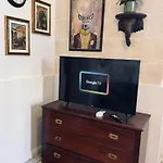 Boutique Near Valletta - Perfect Location To Discover Malta - Bus Stops Just Outside & Adjoining Cafeteria (adults Only) Apartman Msida