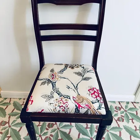 Boutique Near Valletta With Cafeteria Just Next Door - Perfect For Couples Wanting To Discover Malta - Bus Stops Just Outside (adults Only) Апартаменты *