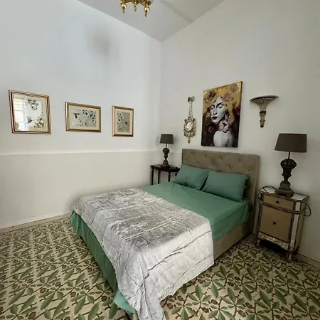 Διαμέρισμα Boutique Near Valletta With Cafeteria Just Next Door - Perfect For Couples Wanting To Discover Malta - Bus Stops Just Outside (adults Only) *