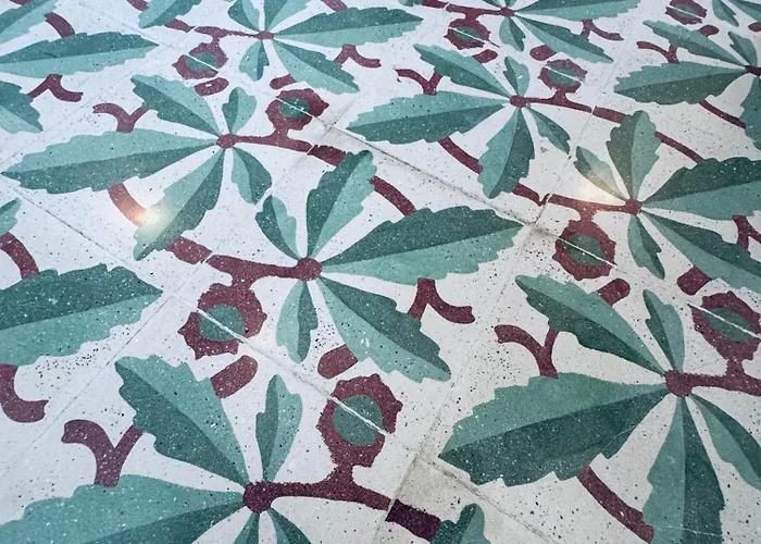 Boutique Near Valletta - Perfect Location To Discover Malta - Bus Stops Just Outside & Adjoining Cafeteria (adults Only) 公寓 姆西达