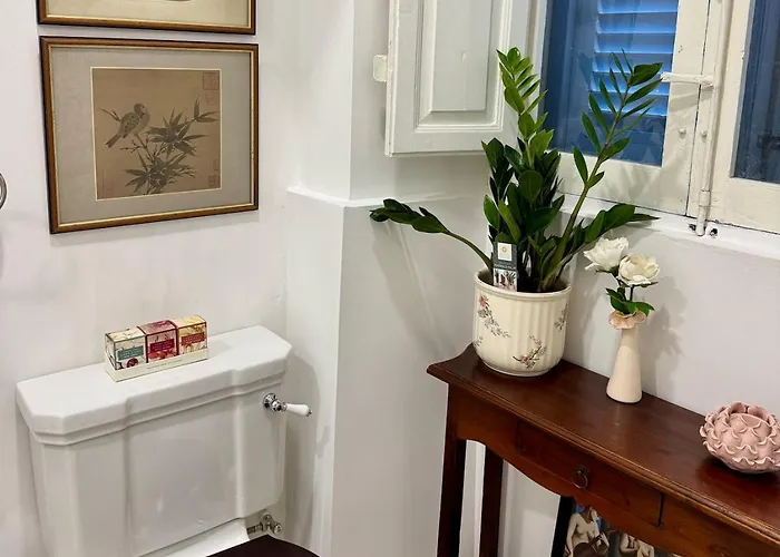 Boutique Near Valletta - Perfect Location To Discover Malta - Bus Stops Just Outside & Adjoining Cafeteria (adults Only) * 姆西达